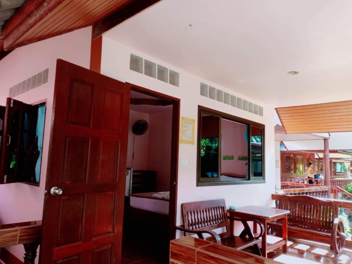 Silver Beach Bungalow Haad Yao Exterior foto